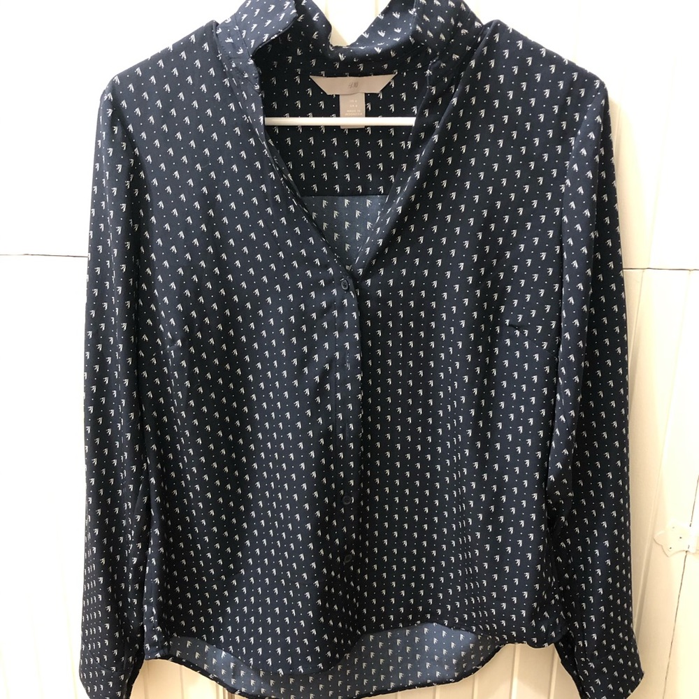 H&M button down shirt